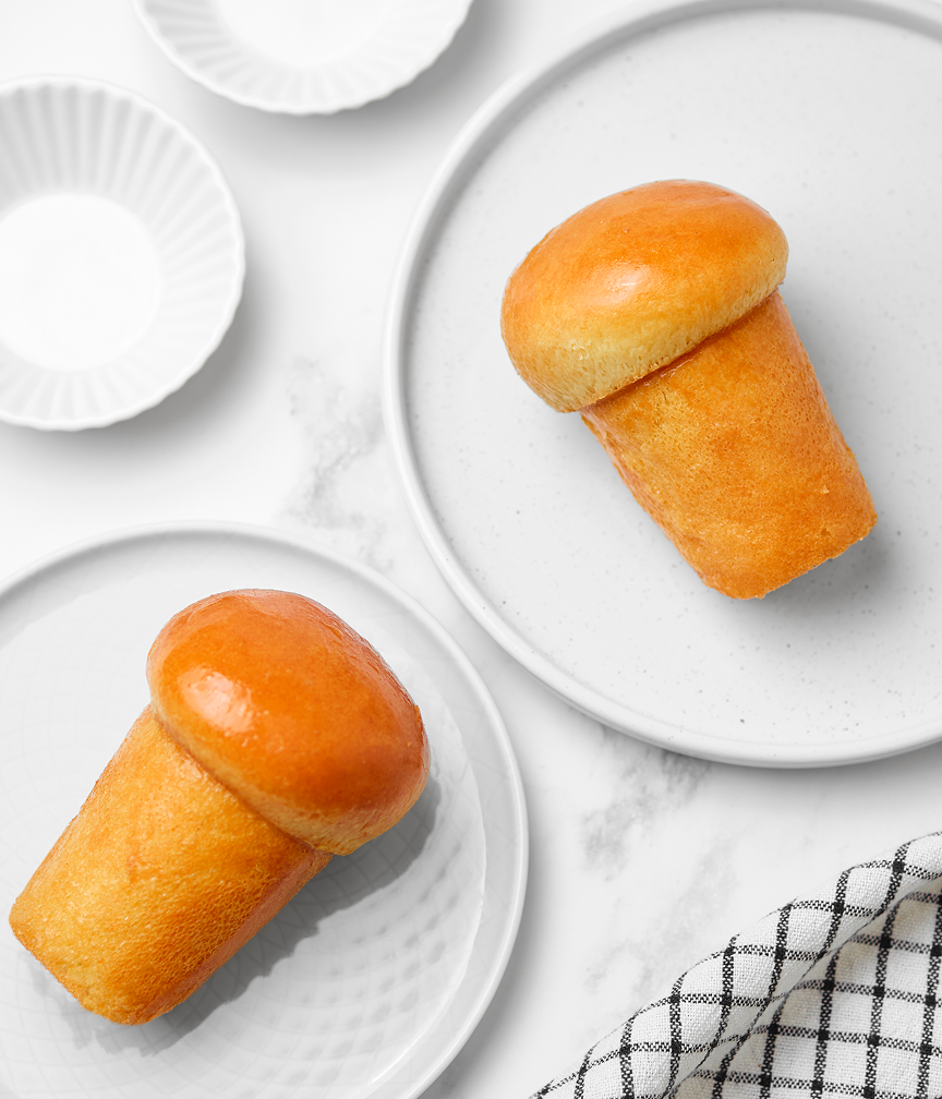 Bab&agrave; servito